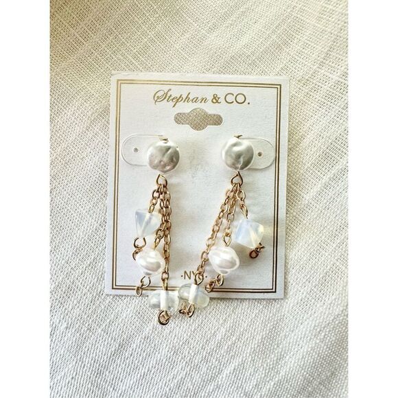 Pearl and moonstone mermaid style dangle earrings - Picture 4 of 8